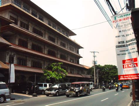 Las Piñas Hospitals .